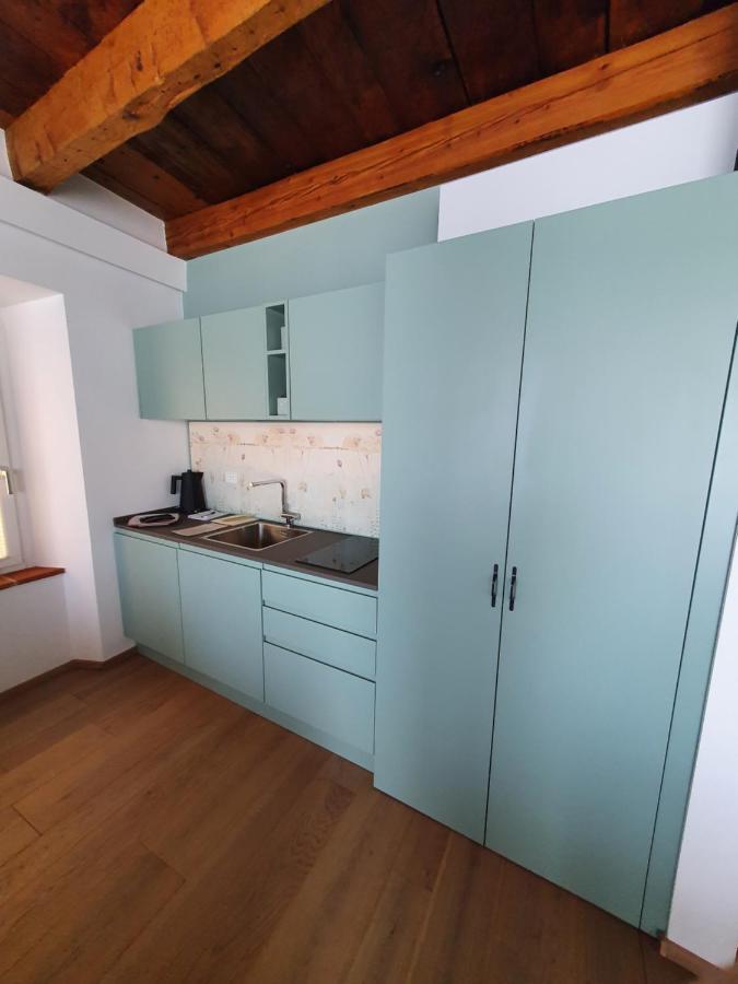 Casa Castagna 1620 Bed & Breakfast Mergozzo Exterior photo